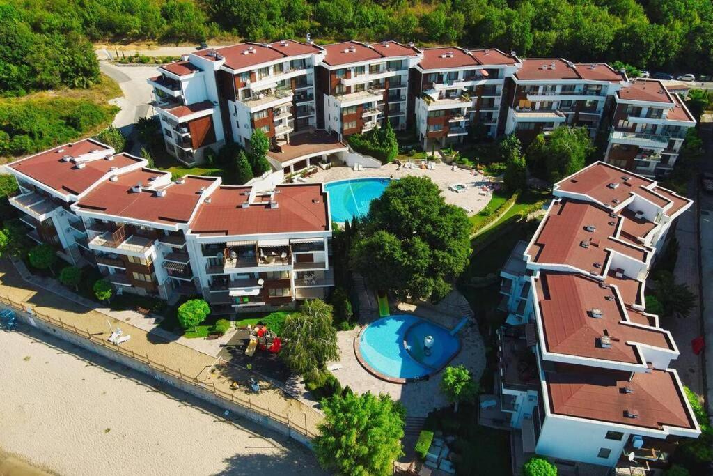Messambria Fort Beach - Premium Apartments Burgas-provinsen Eksteriør bilde